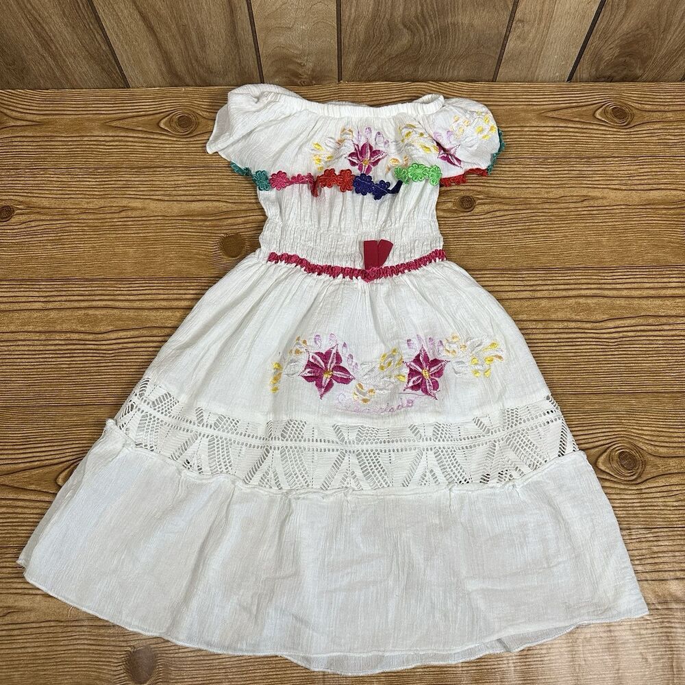 Embroidered Mexican Dress Girls White Flower Patterns 24” Length‎